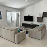 By Interhome Apartman Obrovac