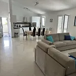 Apartman By Interhome *