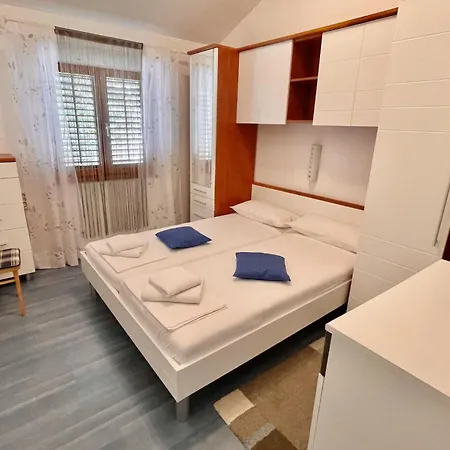 By Interhome *