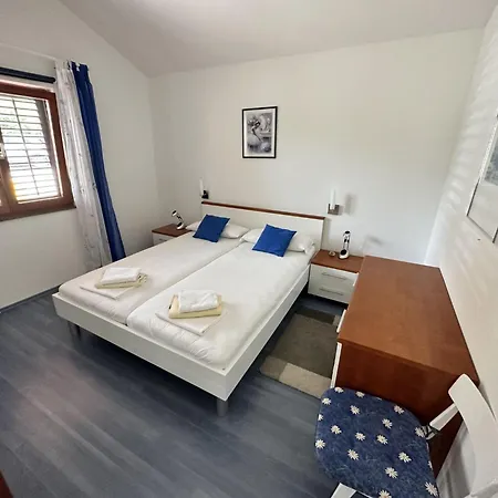 By Interhome