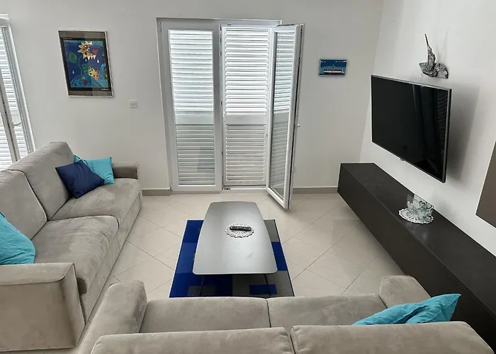 Apartment By Interhome *